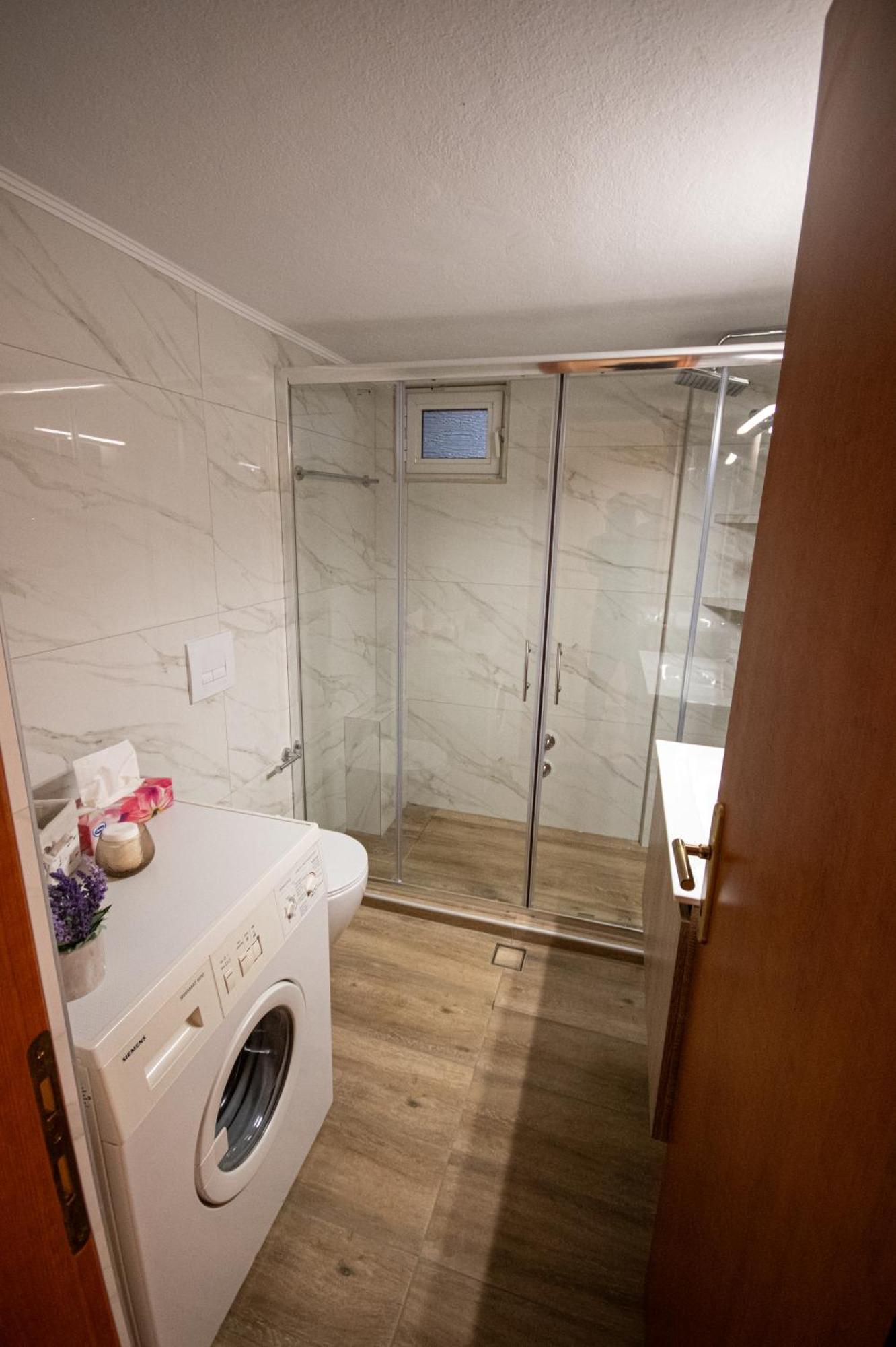Axd Center Apartment Alexandroupolis Buitenkant foto